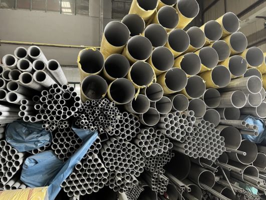 Topo de acero inoxidable sin costura ASTM A312 A204 304 316L Tubo redondo cuadrado sin costura Ss